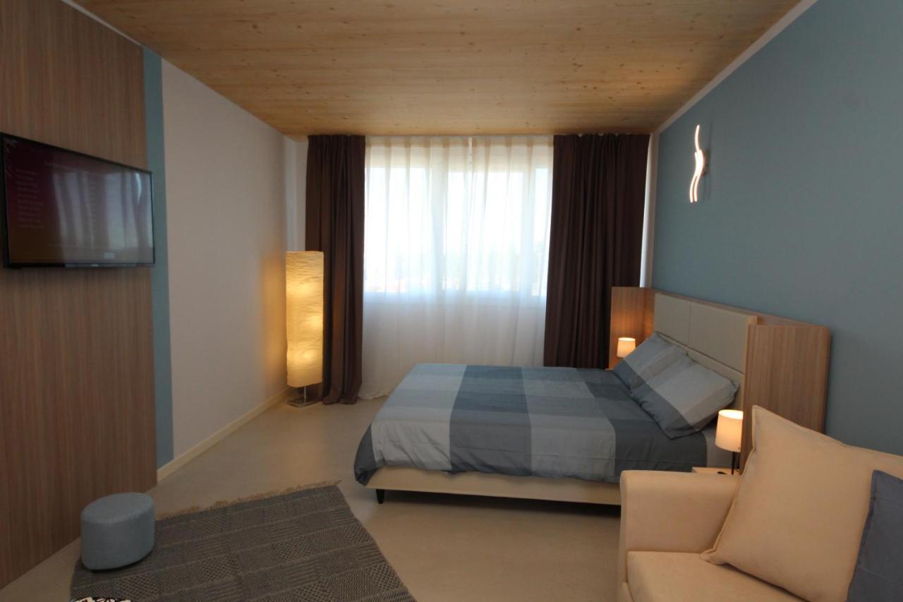 Ohana Holiday Rooms Rosolina Mare Exterior foto